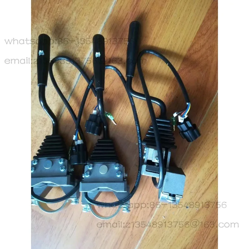 

Electronic Directional Switch for Electric Forklifts 24VETCS-FXK-202 Forward and Backward Switches