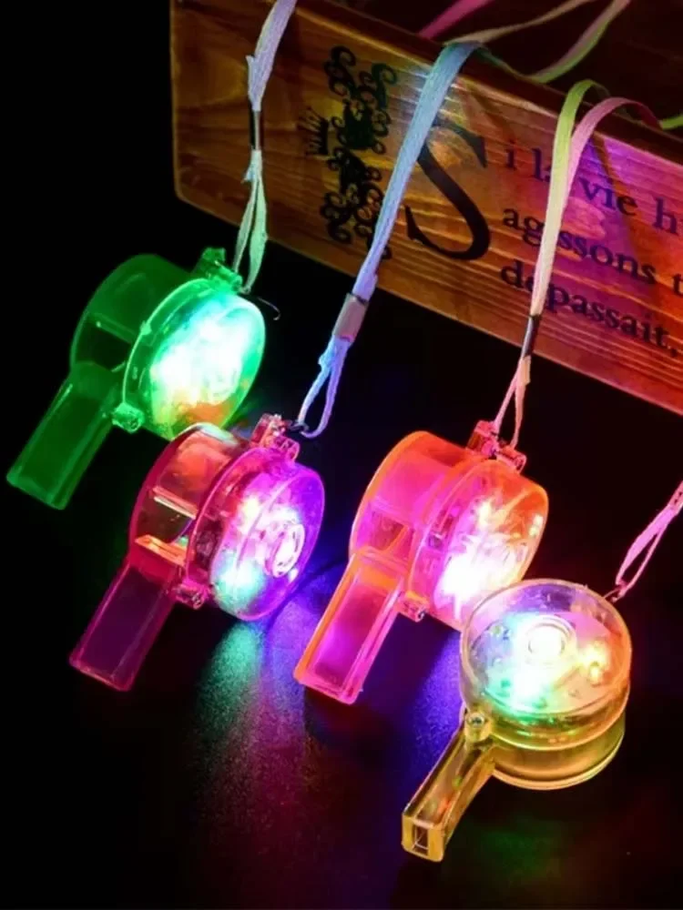 10-80PCS LED Glow Fluitje met Lanyard Glow in The Dark Feestartikelen Leuk Gloeiend Speelgoed Fluitjes Feestdecoratie voor Kinderen Volwassenen - afbeelding 2