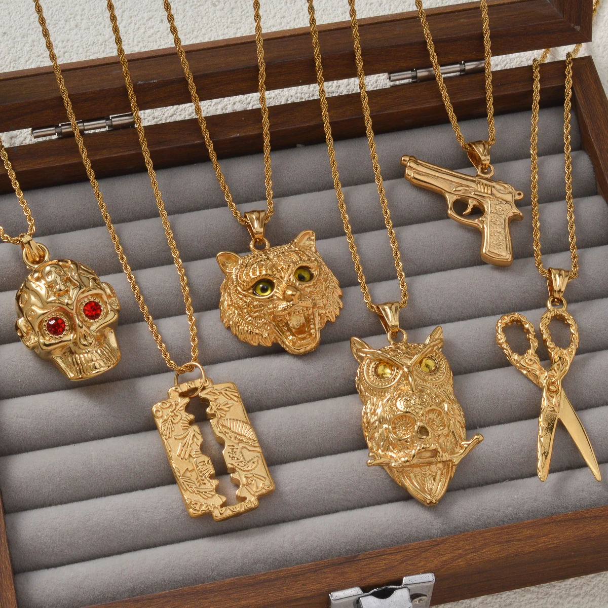 Men Hip Hop Charm Necklace 18K Gold Plated Stainless Steel Rope Chain Skull Tiger Owl Pistol Scissors Split Dog Tag Pendant
