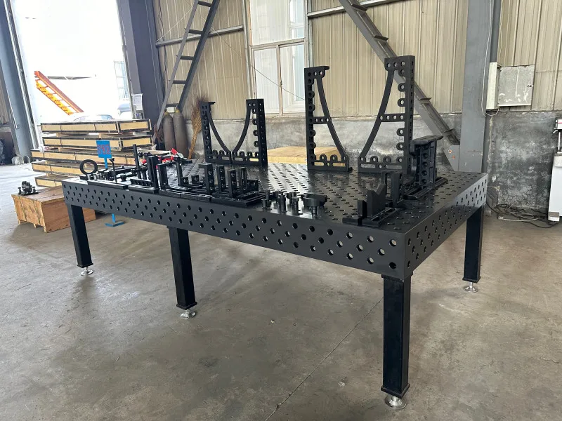 Meja Las 3D 2D 2000*1500*200mm Kustom untuk Pekerjaan Pengelasan