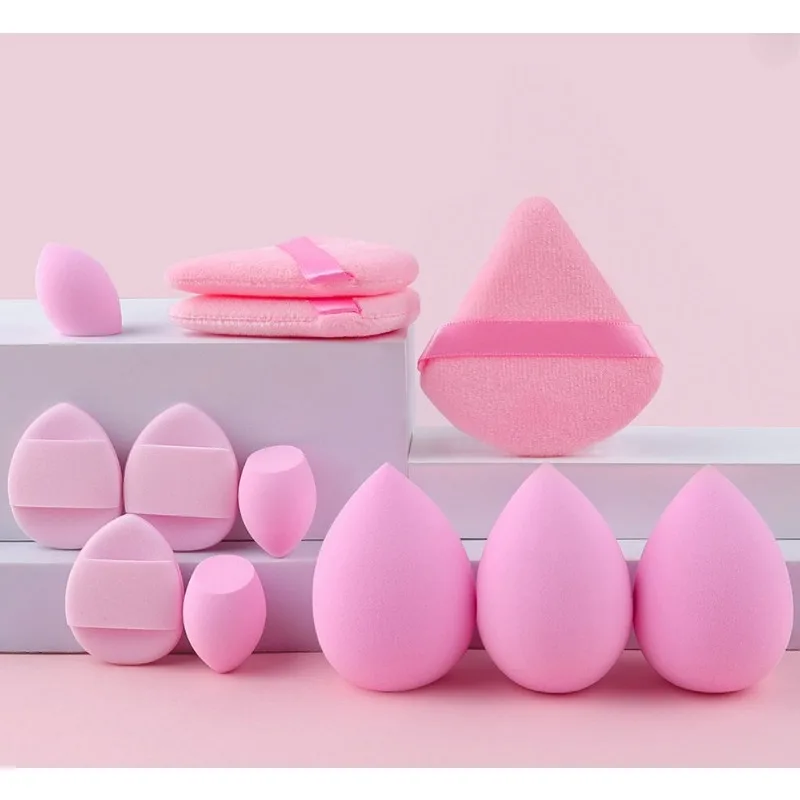 Set di 12 spugne per trucco multiuso, realizzate con 3 bignè di cipria sfusa, 3 mini soffio a cuscino d'aria, 3 uova di bellezza e 3 mini bellezza