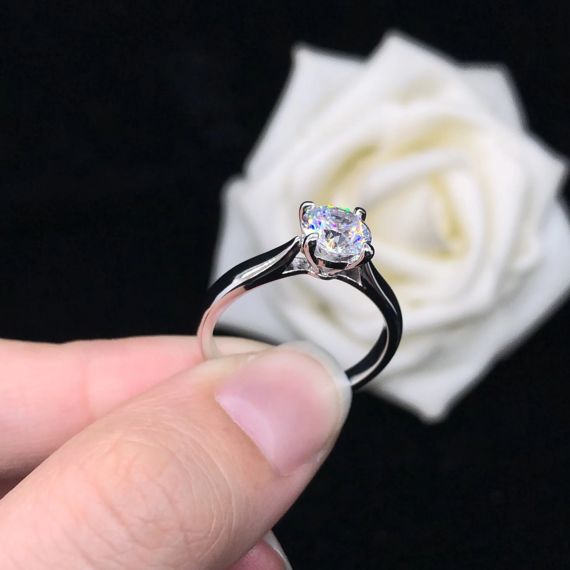 AU585 Massivgold 14K Solitär-Verlobungsring Schmuck Schneeflocke 0,5-2Ct 5,0-8,0mm D VVS1 Moissanit Damenring R065 – Detail 2