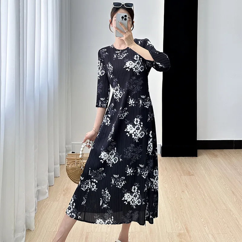 

Miyake Dress Women's Elegant Temperament High-end Sense Print Shows Thin Pleated Long Dresses Loose Spring/summer 2023 New Style