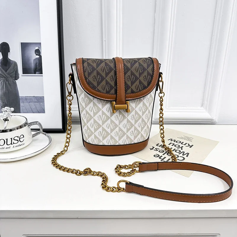 

Стильный повседневный винтажный клатч для женщин с однотонным кожаным ремешком через плечо