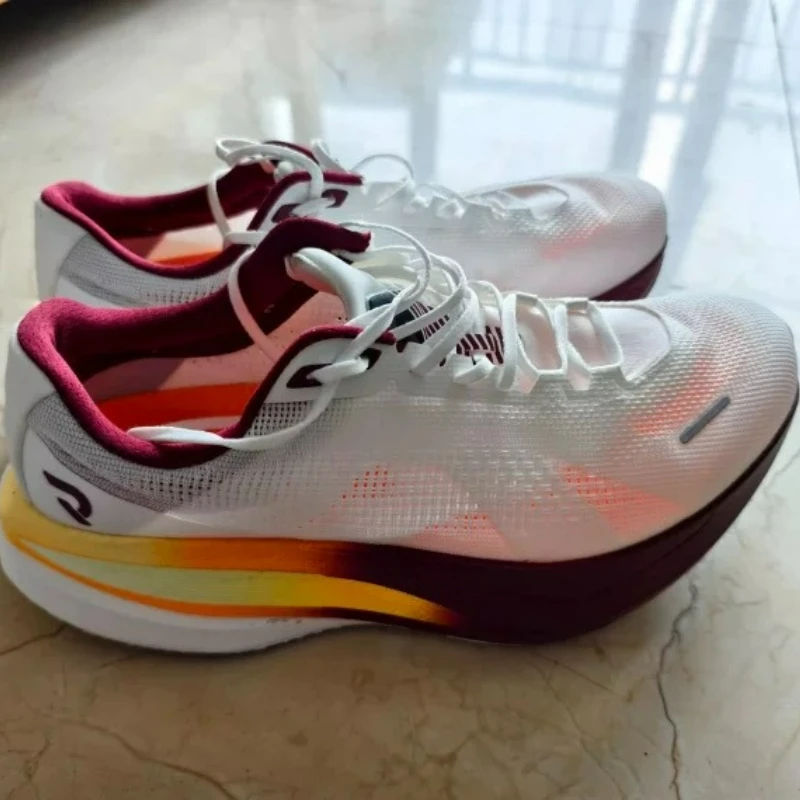 

Luxury Brand Running Shoes For Men Women Designer Jogging Shoe Unisex Thick Bottom Soft Training Shoes Light Weight Gym Shoes