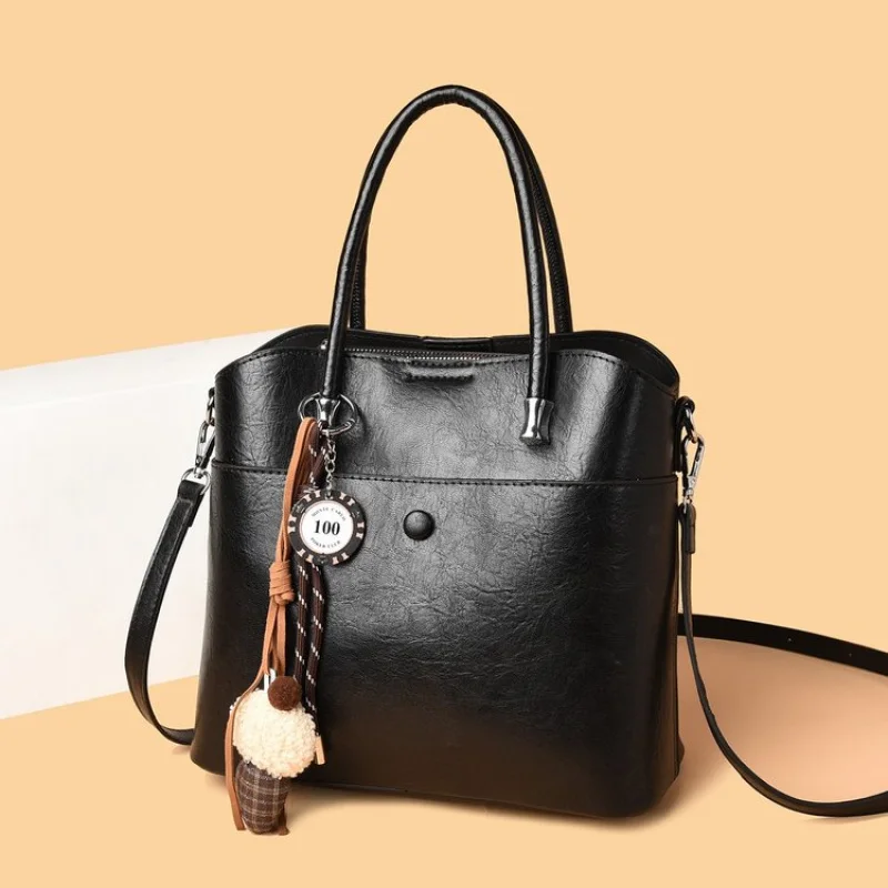 

Weekend Trip Travel Bag Large Capacity Waterproof Duffel Tote For Men Women Outdoor Activity