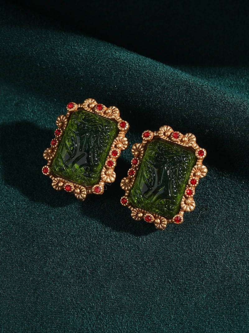 Vintage-Ohrringe aus grünem Glas mit quadratischem Relief, trendiger Luxusschmuck für Damen, Kleidung, Kleideraccessoires, Markendesign, hochwertiges Festival-Geschenk
