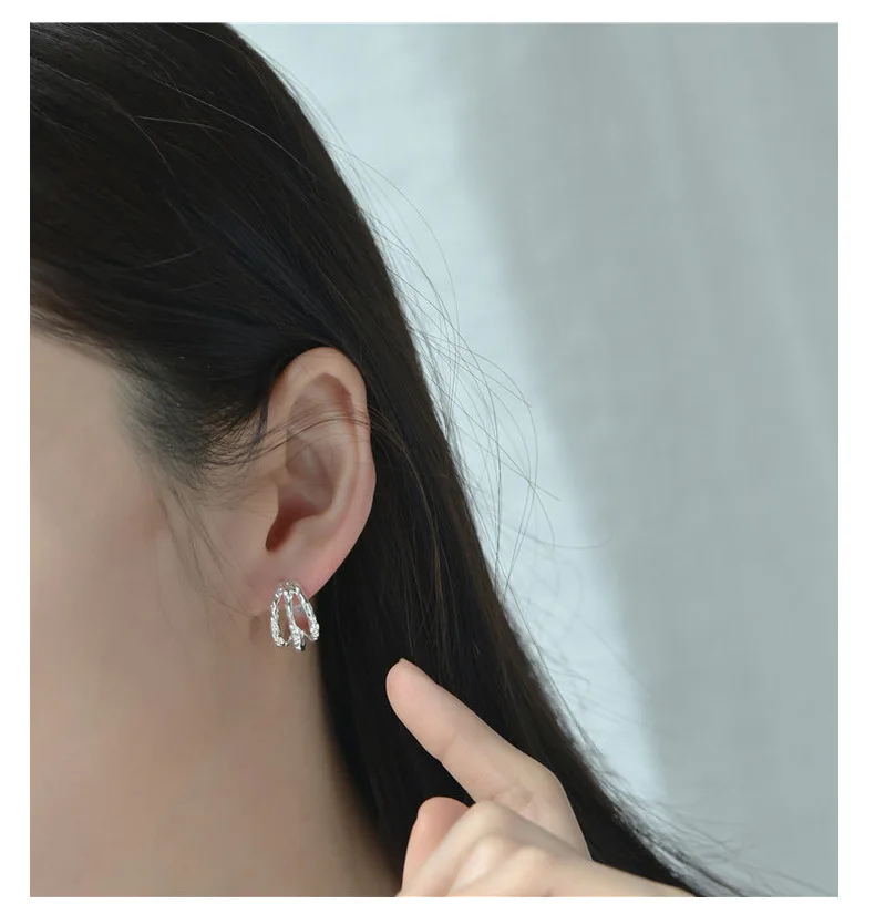 Fashion 925 Sterling Silver C Shape Irregular Hammered 3 Layers Ear Hoops Small Huggie Earrings Simple Silver Ear Stud Handcraft