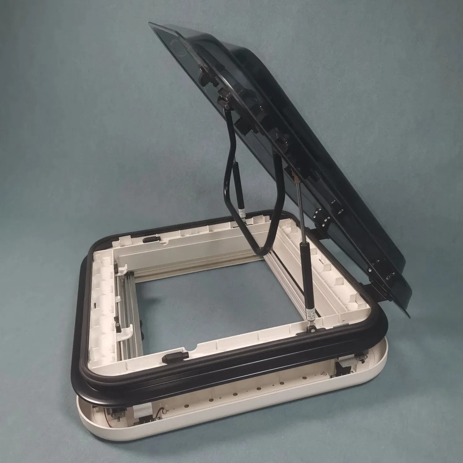 ATV Top-Hung Roof Window LED Skylight Ventilate Hatch Sunroof For RV Moving Trailer 500*500mm
