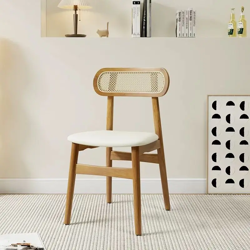 Curved Backrest Scandinavian Solid Wood Chairs  Wear Resistant Rattan Softpack Breathable Dining Chairs