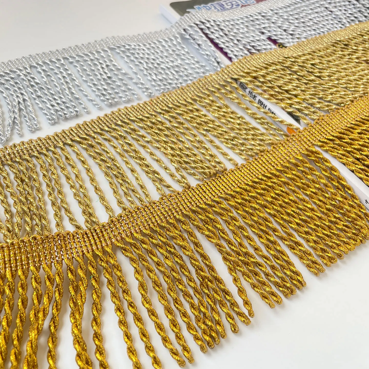 Cord Trim Twisted - ม่านพู่สีทองและสีเงินขนาด 8 ซม. พร้อมพู่ยาว, พู่หนา, พู่เกลียว,
