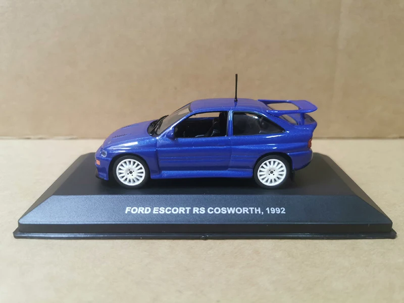 SOLIDO 1:43 Scale FORD ESCORT RS 1992 Simulation Alloy Car Model Diecast Toy Vehicle Collectible Souvenir