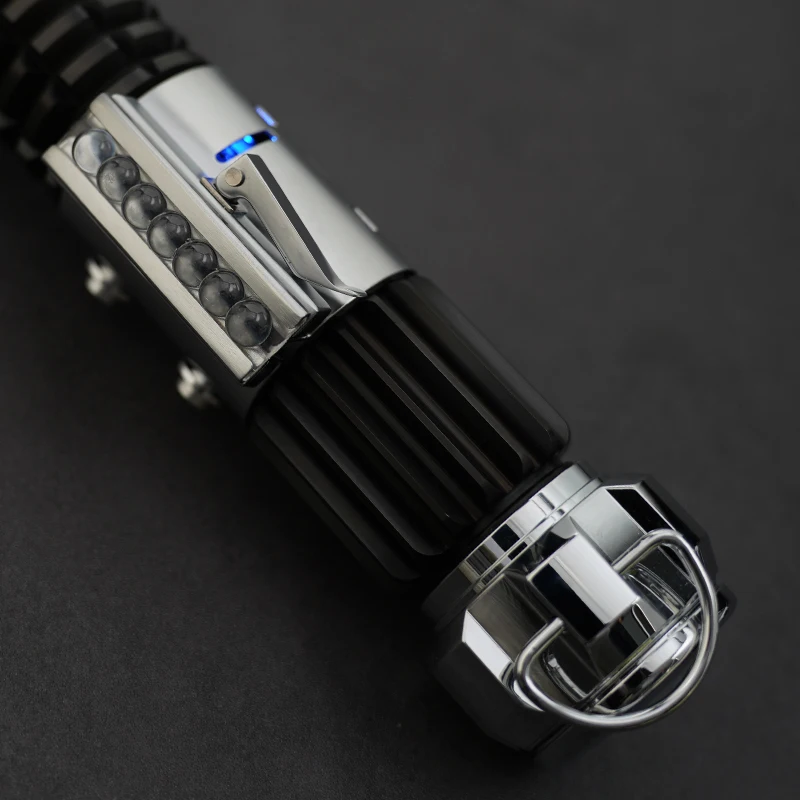 [89SABERS] Obi-Wan EP4, equipped with ProffieBoard v3.9 software, features 19 sound fonts and lighting effects, 1:1 replica.