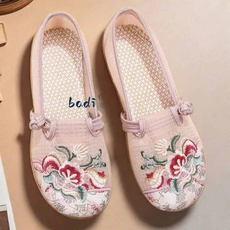 Old Beijing Cloth Shoes Soft Bottom Mesh Women's Shoes Comfortable Breathable Ethnic Style Mom Shoes Fashionable Hanfu Shoes