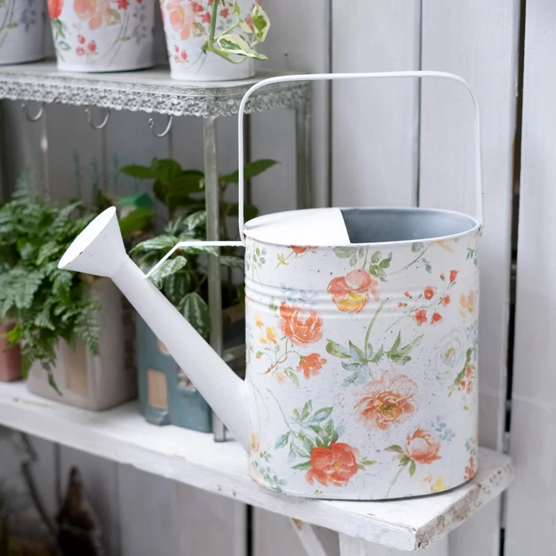 Vintage Metal Shower Kettles Watering Can Plant With Easy Pour Watering Tools For Fast and Easy Plant Watering Farmhouse Style