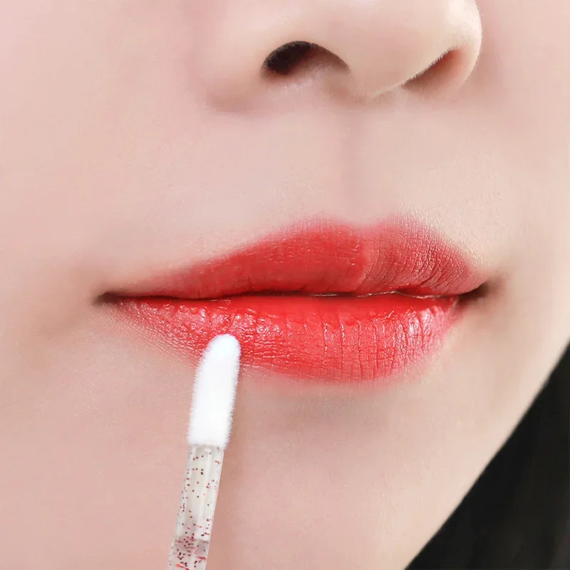 Venta al por mayor 50 Uds. Cepillo de labios desechable Individual eliminación de pestañas limpieza máscara extensión cepillo de labios desechable Individual