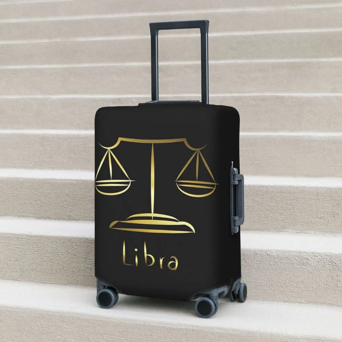 Gold Scales Of Justice Law Logo Anwalt Legal Party Kofferhülle Schutz Elastische Reise Gepäckschutzabdeckungen für 18-32 Zoll