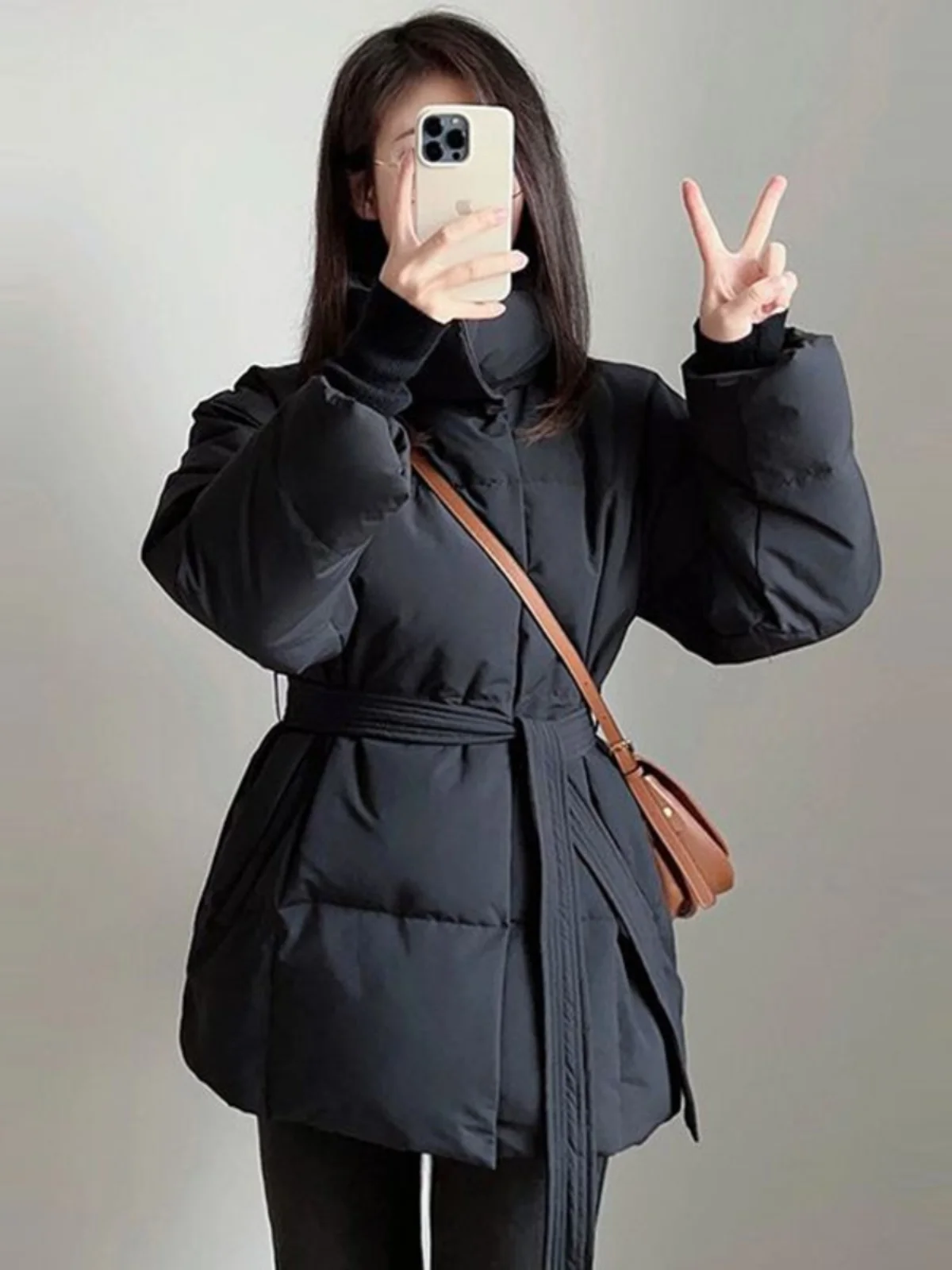 

Women's Thickened Winter Cotton Jacket Waist-Cinching Korean Style Warmth Commute Design High-End Feel New Arrival 2024
