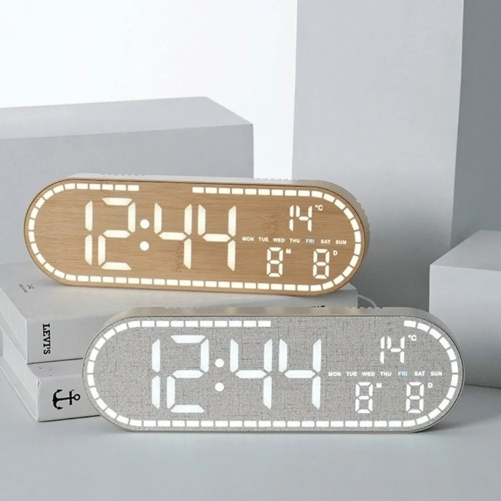Minimalist Design Digital Wall Clock Nordic Style Silent Operation Alarm Clock Lightweight Construction Hanging Mount