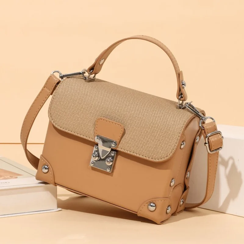 

Stylish Women's Handbag Made Of Cowhide Leather Boasting Paris Casual Spacious Soft Daily Modern Look​
