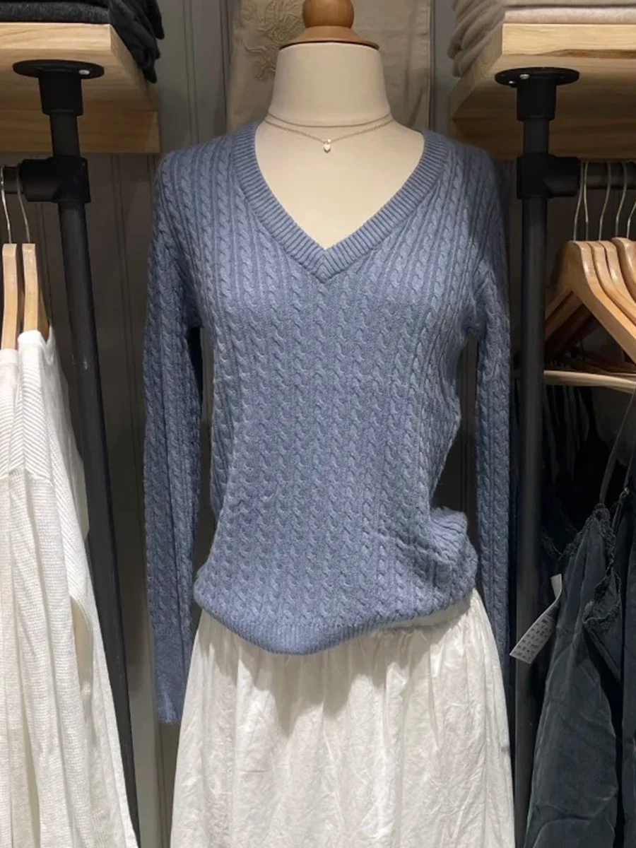 

Haze Blue V-neck Knitted Sweater Women Fall Winter Casual Cotton Warm Twisted Flower Pullover Top Sweet Preppy Style Cute Jumper