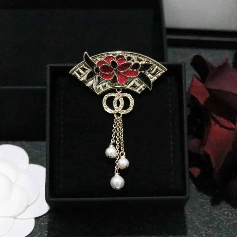 

1124 Xiaoxiang, новый цветок, капающий масло, свет, роскошная модная высокотемпераментная универсальная брошь с бахромой и веером