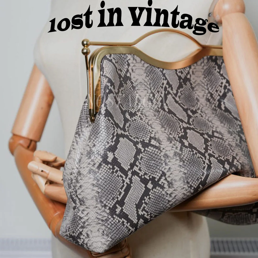 Lost in Vintage Embossed Snake Skin Pattern Leather Oversize Kiss Lock Clutch 34x28x10cm Especial Collection Large Purse Frame