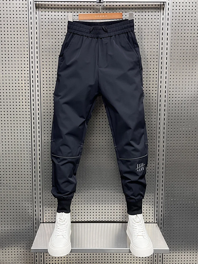 

Мужские летние спортивные брюки в тонкую полоску, повседневные свободные брюки, длинные брюки для отдыха, модные, стильные, брендовые, молодежные, для активного отдыха.