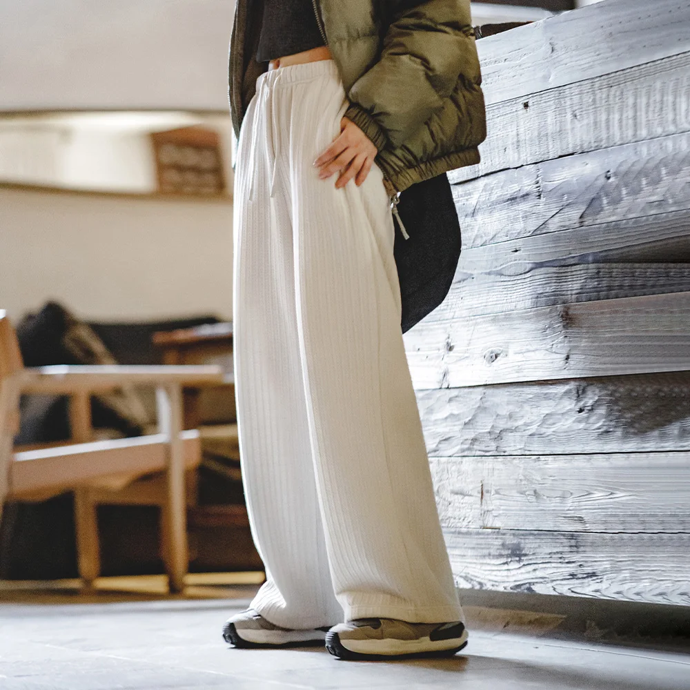 Maden Women's Autumn Vintage Straight Tube Drop Wide Leg Pants Soft Glutinous Wind Narrow Edition Loose Fit Warm Casual Pants