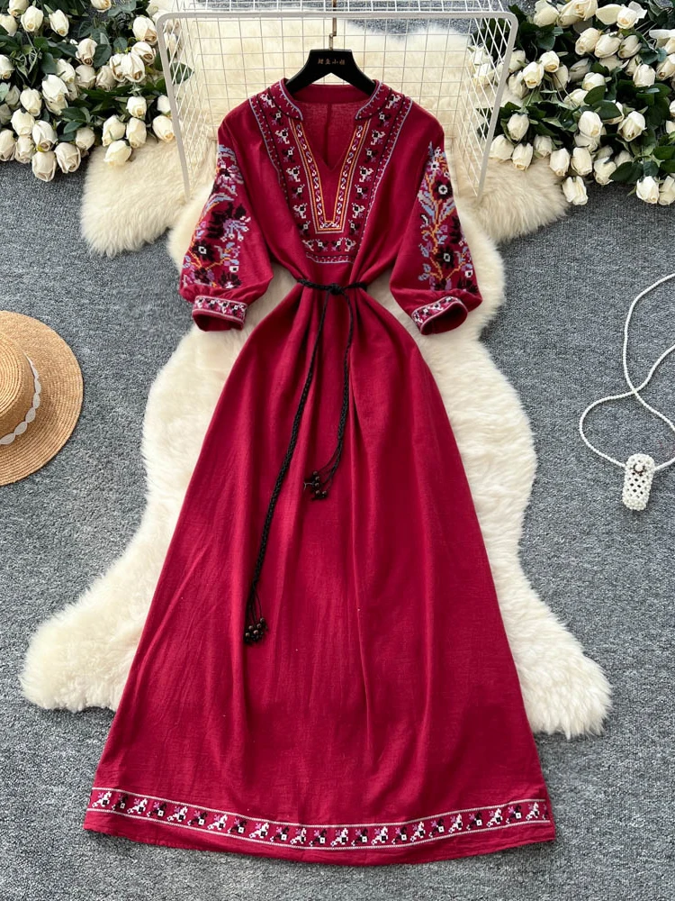 

Женское летнее платье Vestidos в Корейском стиле, нишевое платье в стиле ретро в этническом стиле с вышивкой и v-образным вырезом, рукавами-фонариками, завязанным на талии DS194