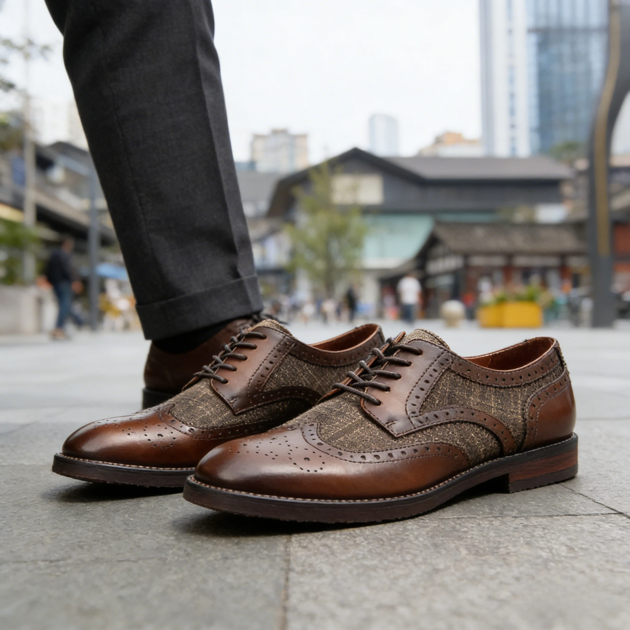 

Men Dress Shoes High Quality British Brock Carved Men's Designer Business Formal Leather Oxford Shoes for Man Soft Moccasins