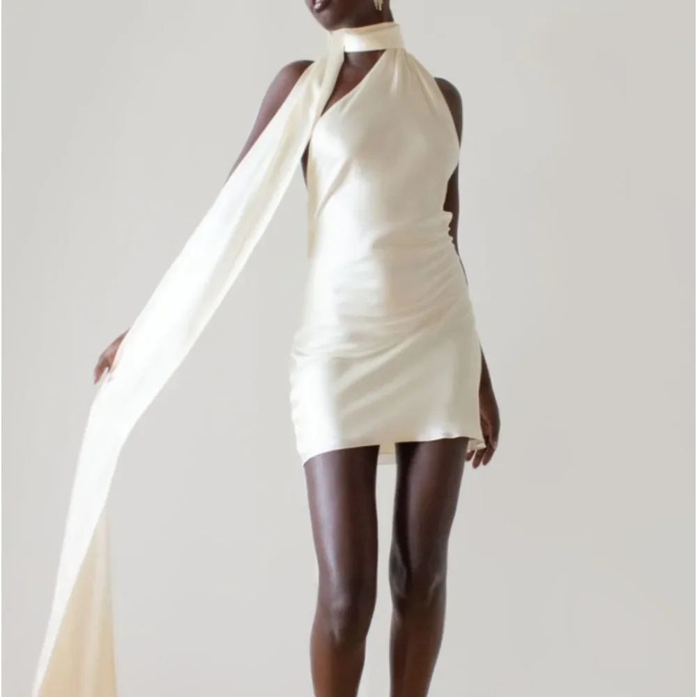 New Solid Backless Slimming Mini Sexy Dresses for Women Halter Sleeveless High Waist Temperament Satin Dress Female