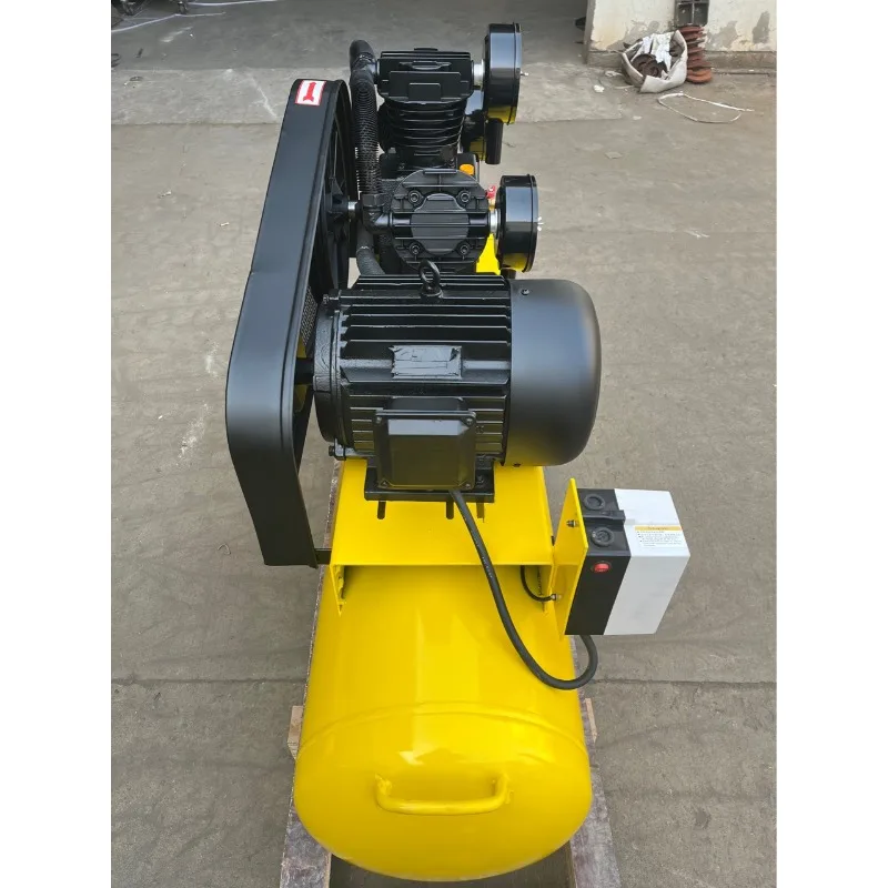 

Piston air compressor, high configuration mobile air compressor