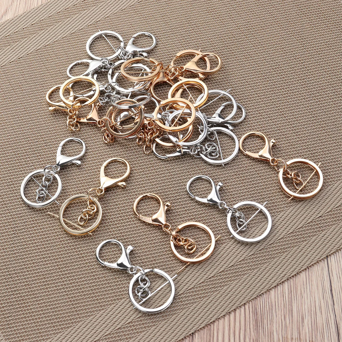 

20pcs Lobster Clasp Pendant Keychain Accessories Zinc Alloy Spring Snap Gate for Keyrings Charms Crafts Jewelry Making