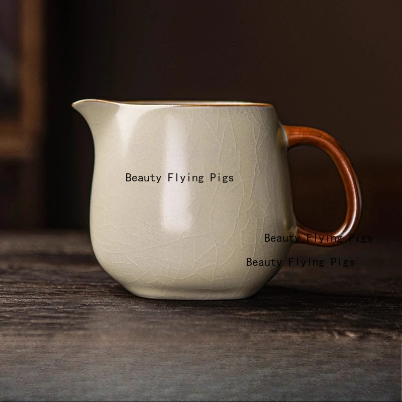 

1pc Ceramic Fair Tea Cup Portable Drinking Cup Household Tea Dispenser with Handle Home Tea Ceremony Accessories Teaware