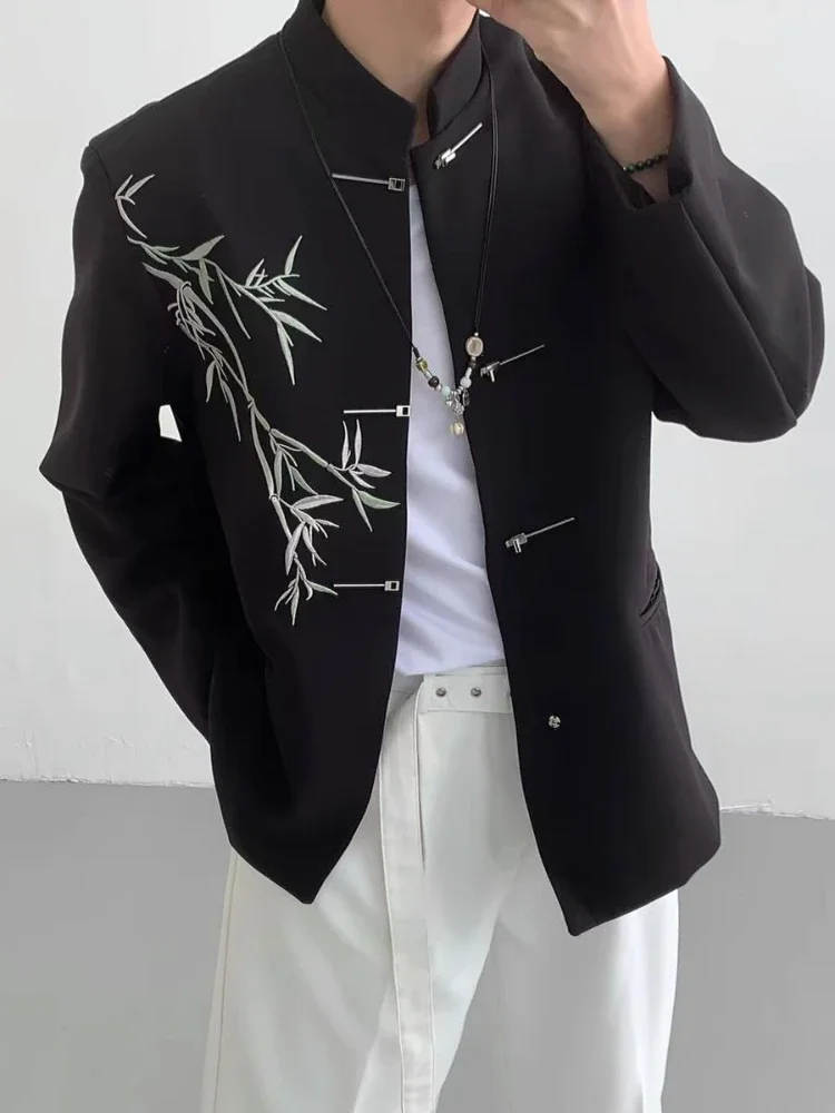 White Jacket For Men With Embroidery Chinese Coats Original Fashion 2024 Man Suits And Blazers Fashionable New In Promotion Hot