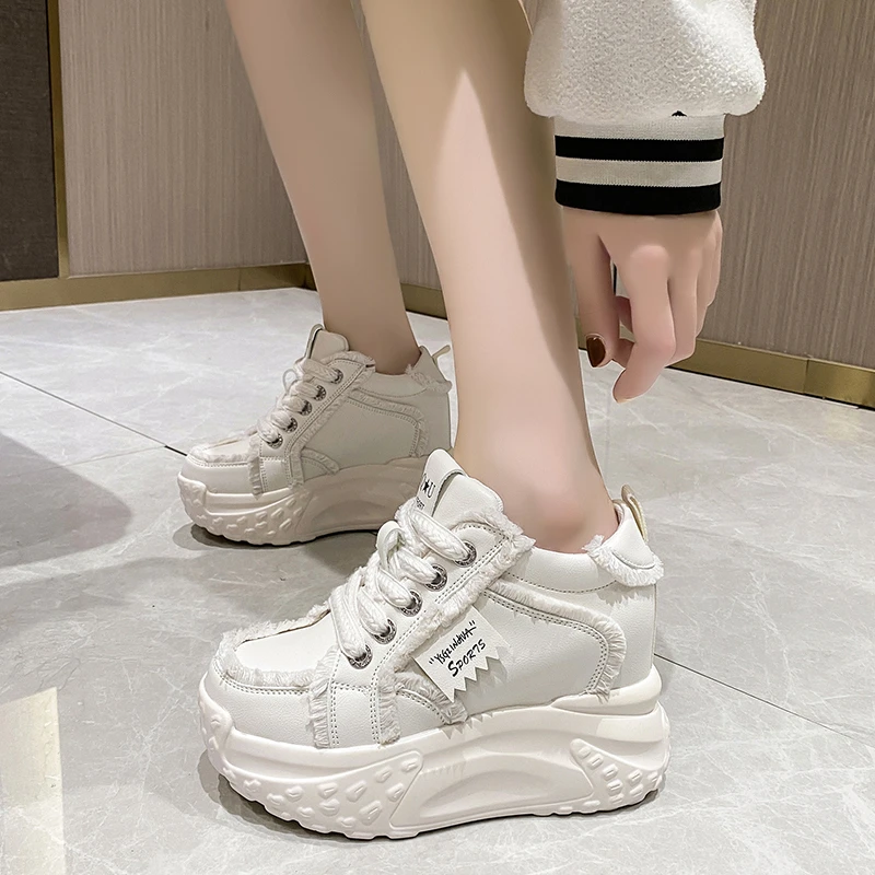 Fashion Chunky Sneakers Women Autumn Lace Up Platform Sports Shoes 10CM Thick Bottom High Heels Female Leather Sneakers Woman