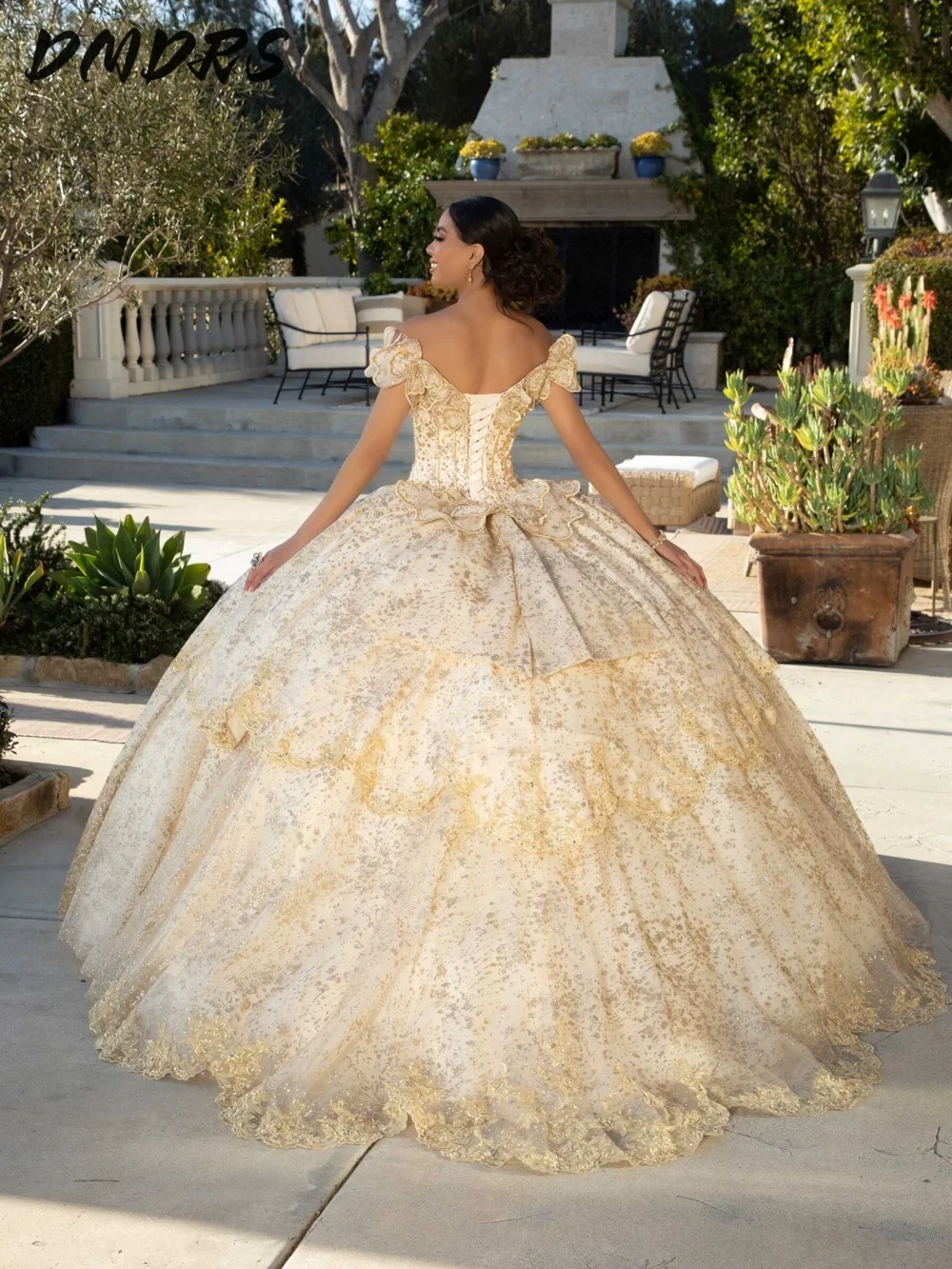 Lujoso vestido para quinceañeras con hombros descubiertos, elegante vestido de fiesta con apliques, vestido de baile sin mangas con lentejuelas brillantes, vestido de fiesta 16