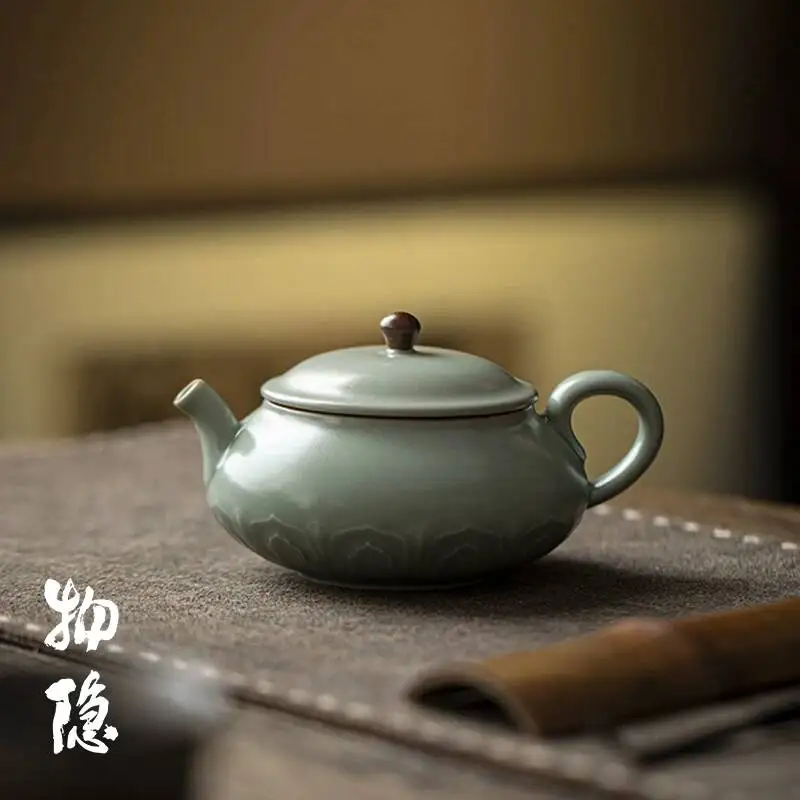 Wuyintang vintage Celadon Teapot For Home Use Plum Green Handmade Embossed Banana Leaf Pot Single Pot Tea Set