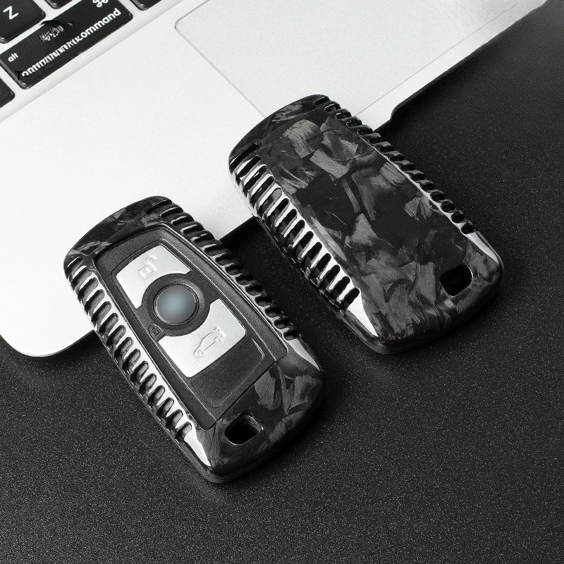 

Real Carbon Fiber Key Case – Compatible with B-M-W 1/2/3/4/5/6 Series Keys (Fits 2020-2024 Models)