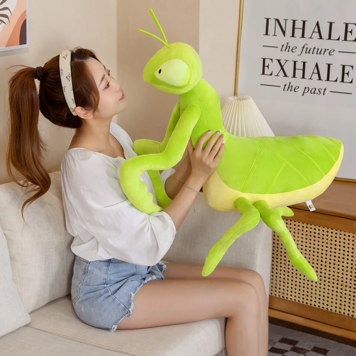 70CM Simulation Praying Mantis Plushie Toy Kawaii Insect Mantis Dolls Stuffed Soft Real Life Animal Pillow Creative Gift