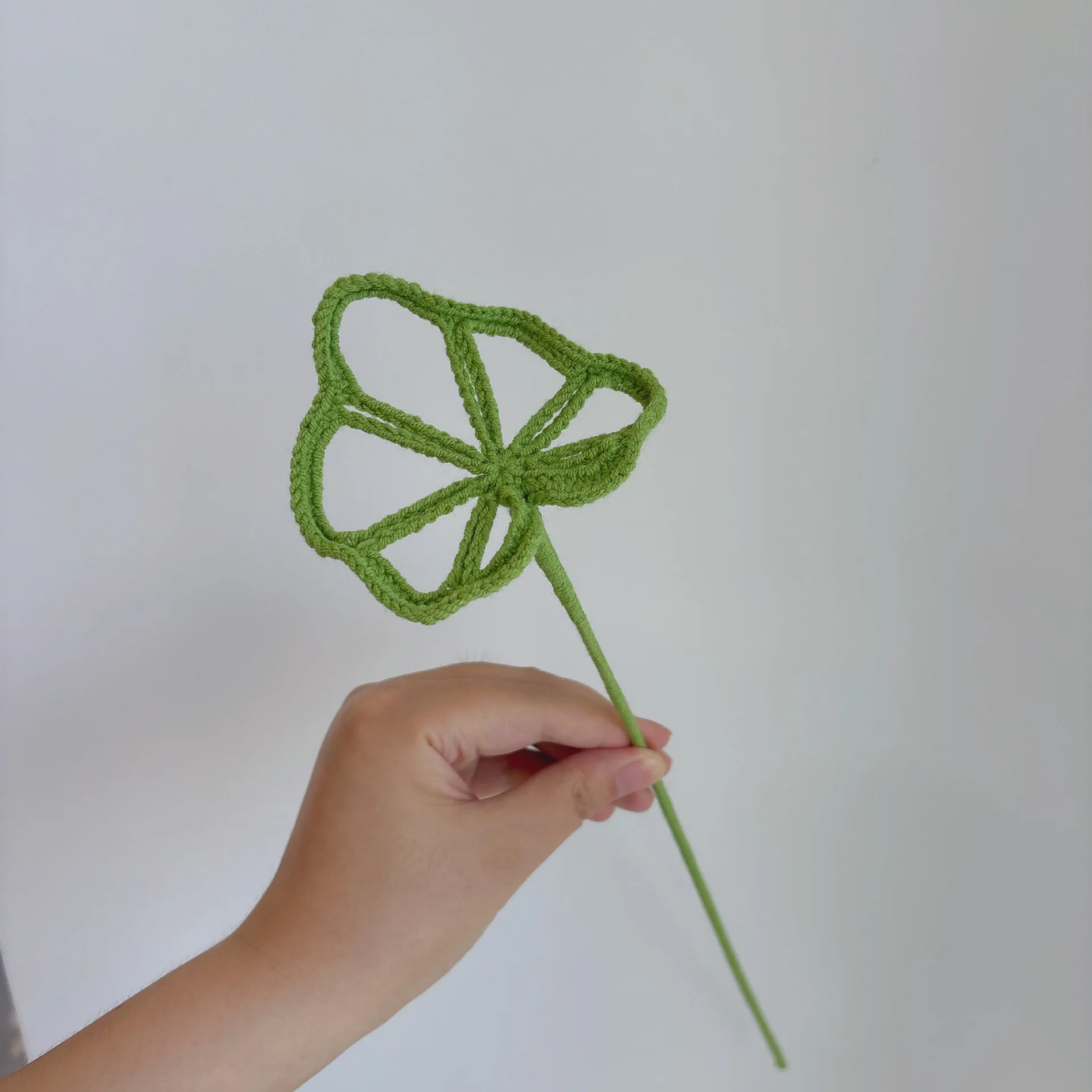Kreative Handgewebte Blätter Gestrickter Blumenstrauß Deko Gehäkelte Blätter Künstliche Pflanzen Raumdekoration – Detail 5