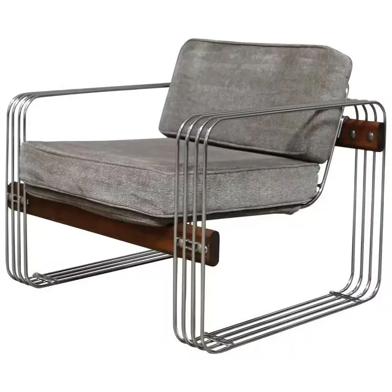#Elegant Grey Cantilever Lounge Chair, Plush Upholstery with Metal & Wood Frame, Perfect for Elevating Mid-Century Decor