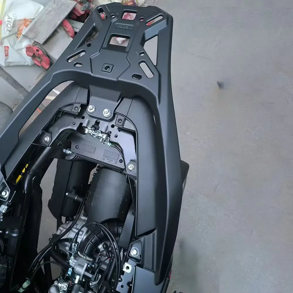 For VOGE 500AC 300AC SR250GT Motorcycle modification aluminum alloy tail rack luggage compartment tail wing accessories