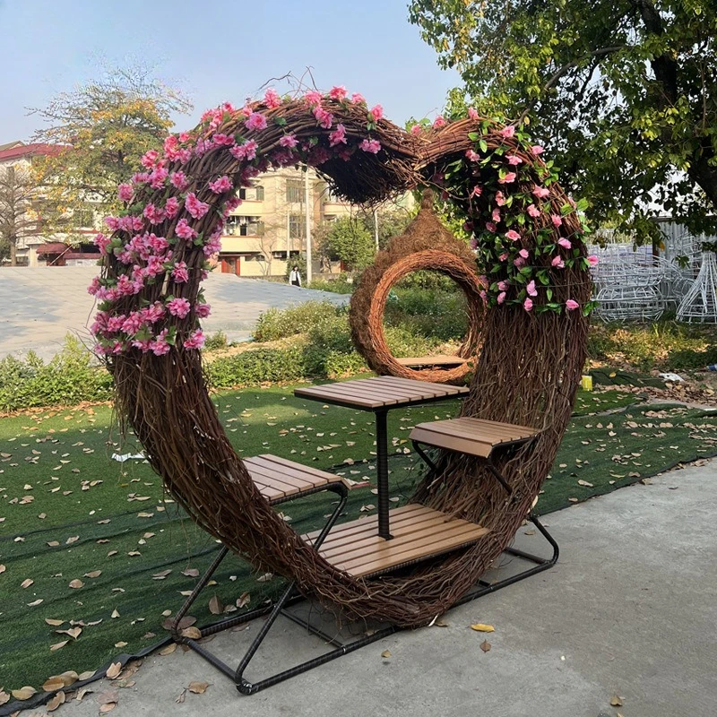 

Bird's Nest Hanging Basket B & B Scenic Area Hotel clock in Hanging Chair Villa Indoor and Outdoor Courtyard Outdoor Swing