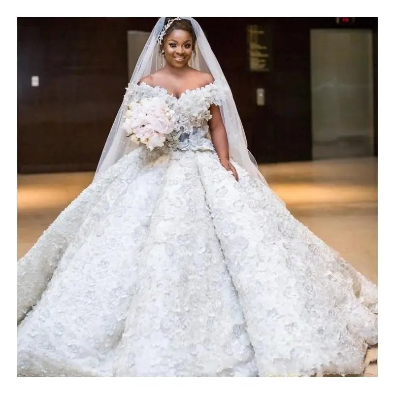 

Customized Sexy Yet Contemporary Floral Luxurious Off Shoulder Ball Gown Cinderella Custom Made Bridal Bride Wedding Dress