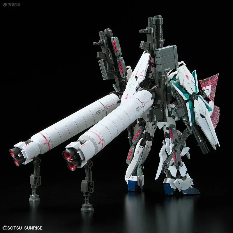 バンダイ-ガンダムガンダムPVCモデル,収集可能なオーナメント,オリジナル,rg 1: 144,完全な鎧,在庫あり