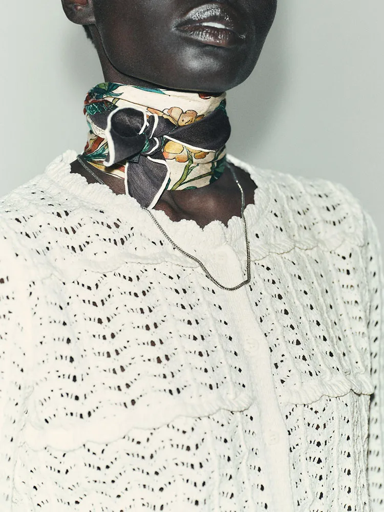 Romântico longo sve oco para fora redondo ne caracol ell outerwear nova chegada feminino faion outono 2025 ort comprimento cardigan