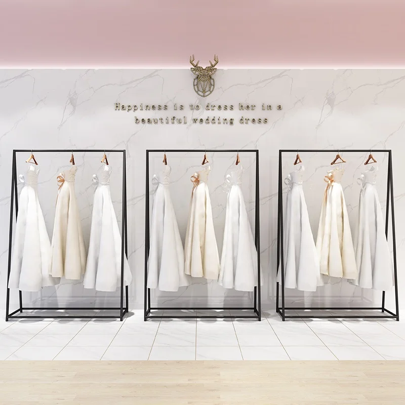 Customized. Hot Sales Wedding Dress Display Rack Garment Store Black Metal Clothing Display Rack Long Dresses Display