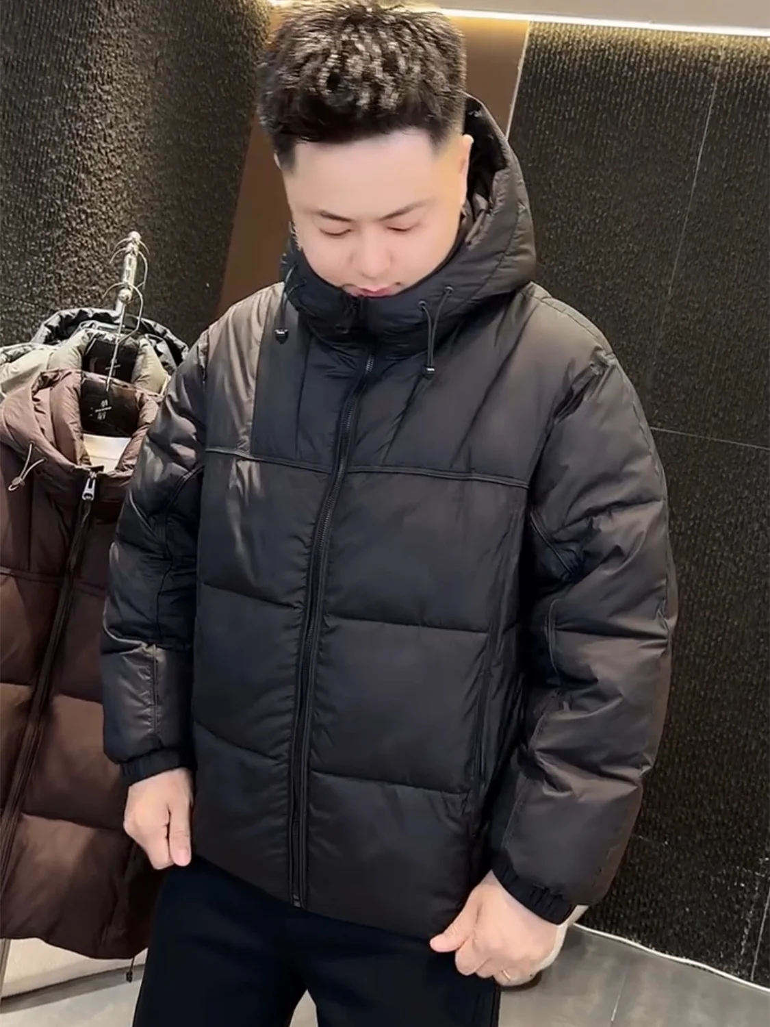 

Men's Winter Puffer Jaet Lightweight Thiened Cloud Velvet Hooded Cotton Coat Windproof Warm Faionable Bread Clothes Out...